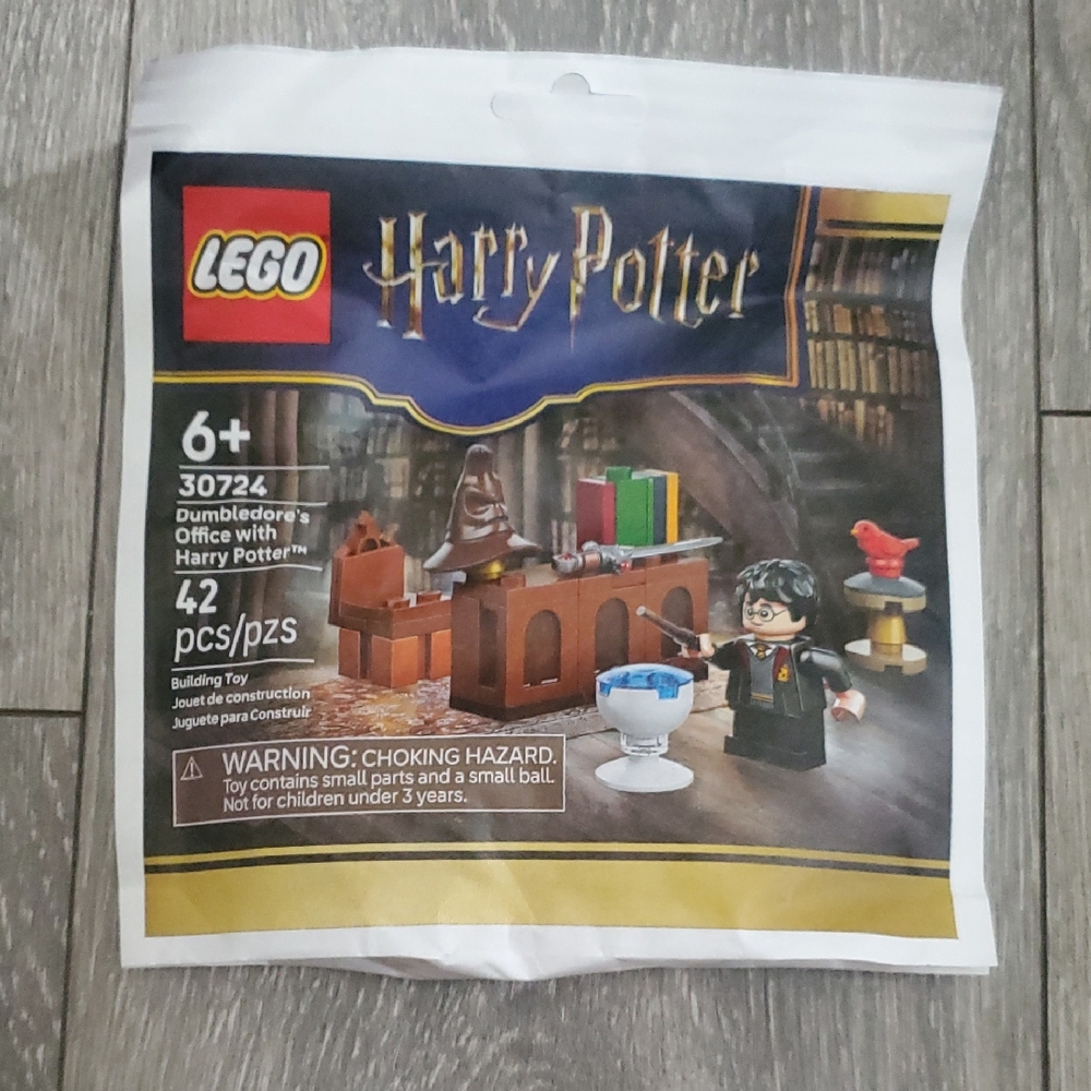 LEGO Harry Potter Dumbledore's Office with Harry Potter - 30724